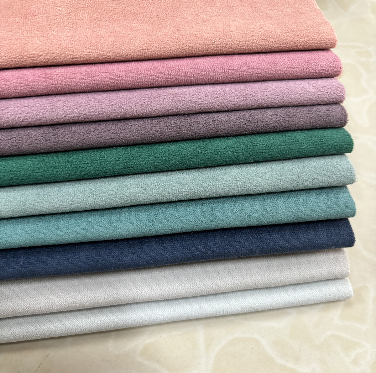 麂皮绒DESIGN  成分:100% polyester 克重:300gsm 门幅:58”